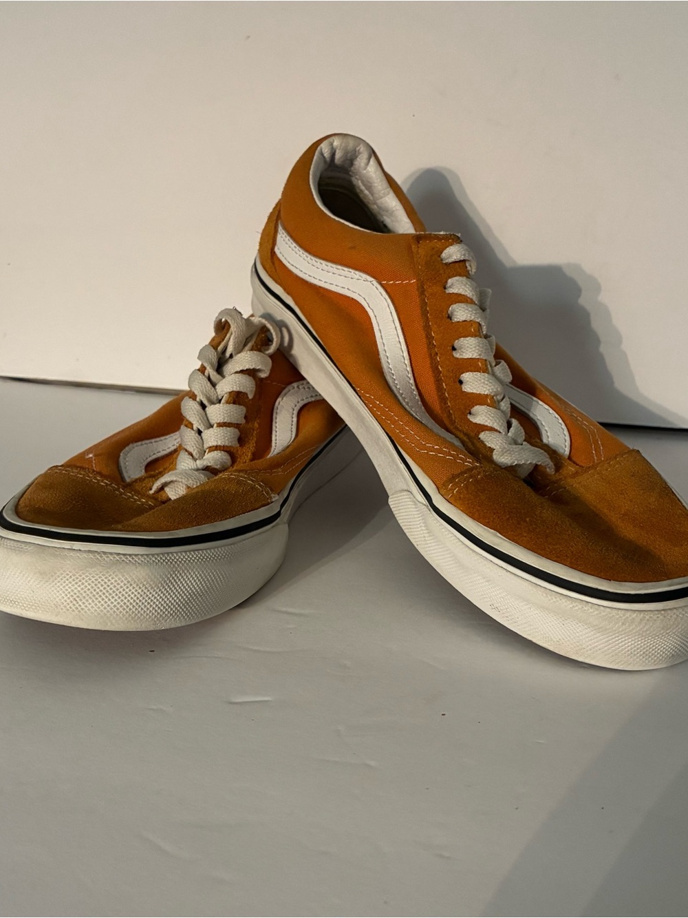 Vans Old Skool Mustard Suede Low-Top Sneakers Men’s 6.5, Women’s 8